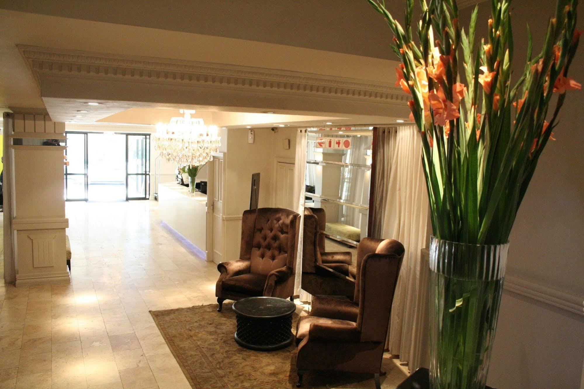 Manhattan Hotel Pretoria-Noord Εξωτερικό φωτογραφία
